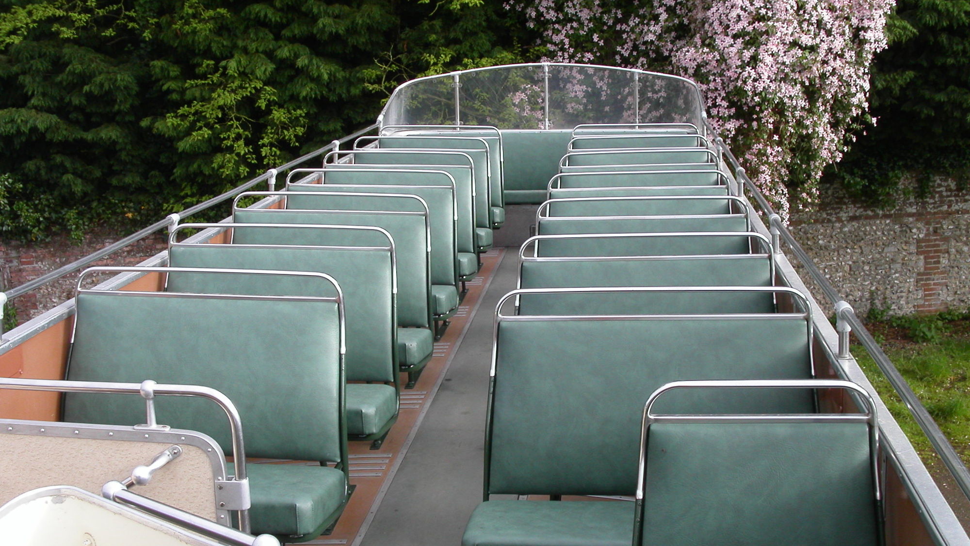 Open-top bus